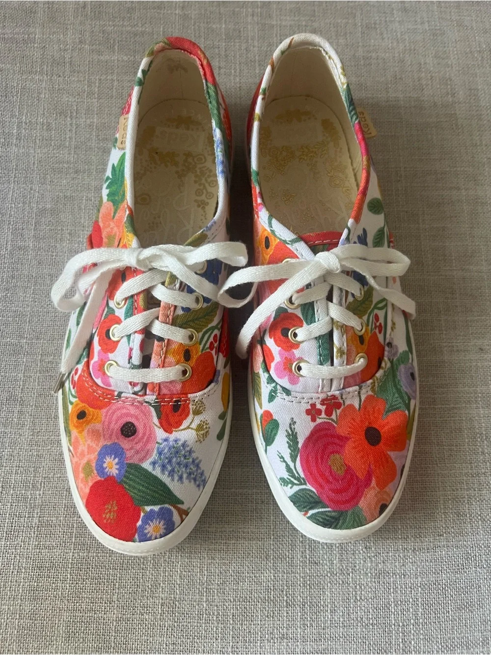 Kids X Rifle Paper Co. Floral canvas sneakers, women’s 5.5, low top casual